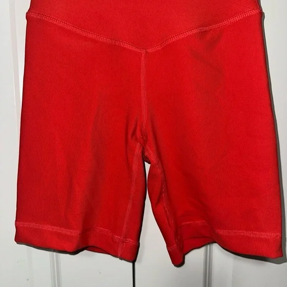 Yogalicious Rib Crossover 7" Lightweight Biker Shorts XS - Picture 3 of 4